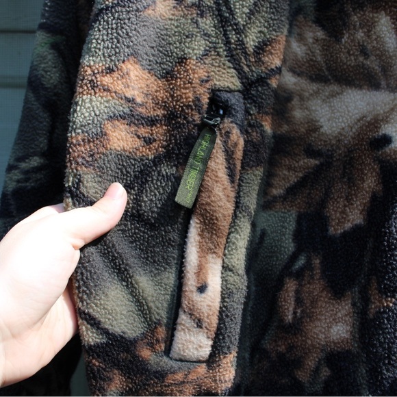 Trail Crest Medium Camo Zip Up Fleece - Picture 6 of 8